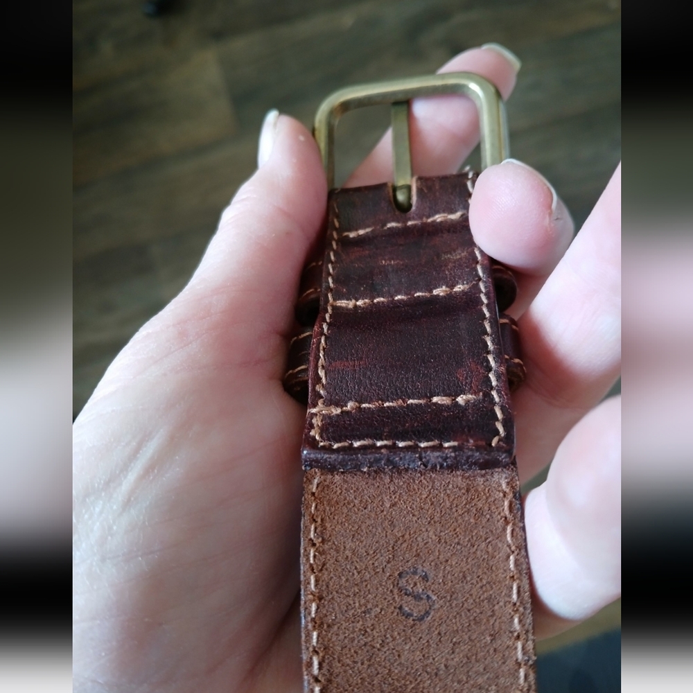 Vintage Banana Republic Brown Leather Brass Western Concho Belt. Made in Italy - Picture 4 of 12